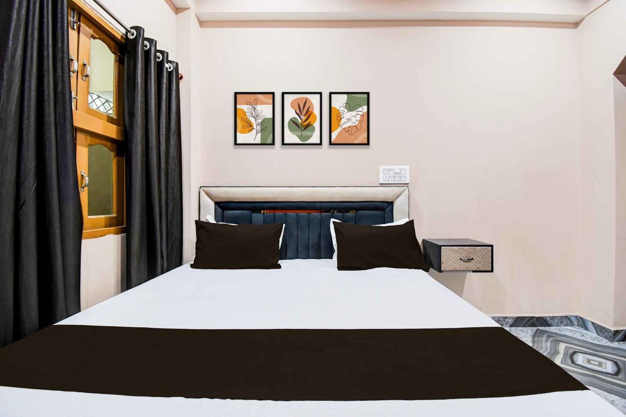 Hotel O The Lavish Landmark Danapur Екстер'єр фото