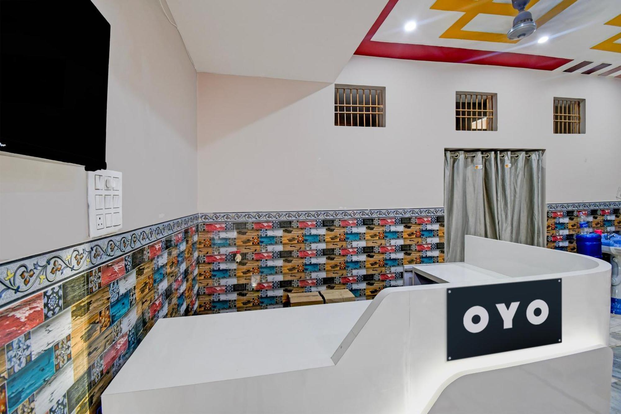 Hotel O The Lavish Landmark Danapur Екстер'єр фото